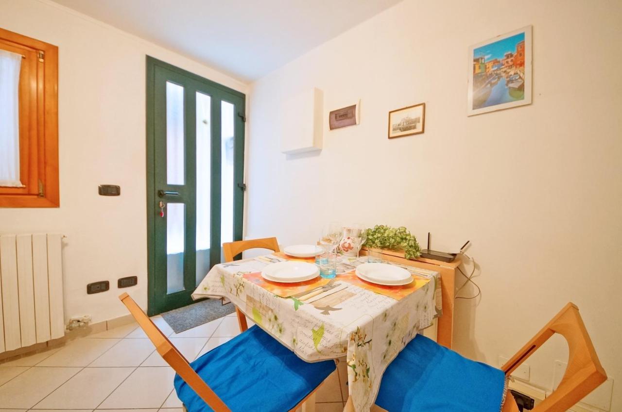 DolceVita Apartments N. 481 Biennale Venezia Esterno foto